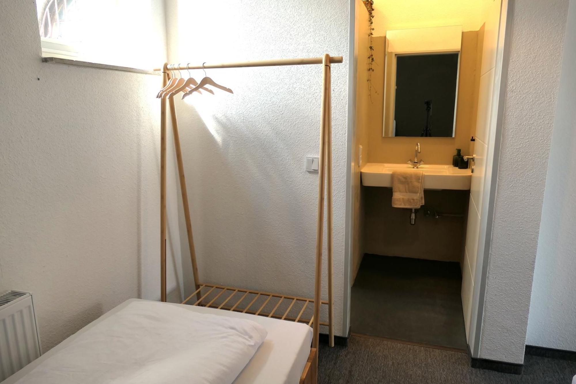 Stilvolle Erdgeschoss-Wohnung: Gemuetlich Eingerichtet Mit Eigenem Eingang Gelsenkirchen Kültér fotó